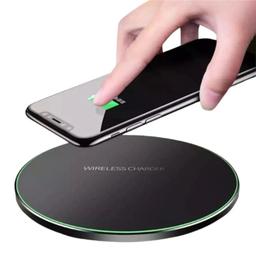 9eight5 Fast Charge Qi Wireless Charger Pad (10W) reacondicionado - Reebelo España