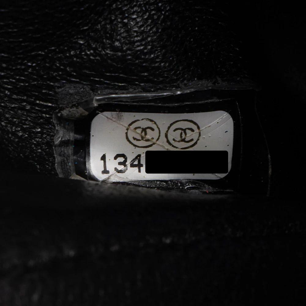 Chanel Caviar Leather Classic Maxi Single Flap Bag reacondicionado - Reebelo España