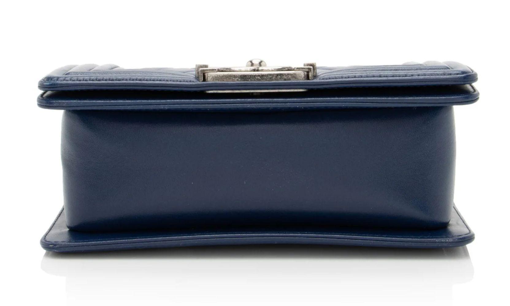 Chanel Lambskin Small Boy Bag reacondicionado - Reebelo España