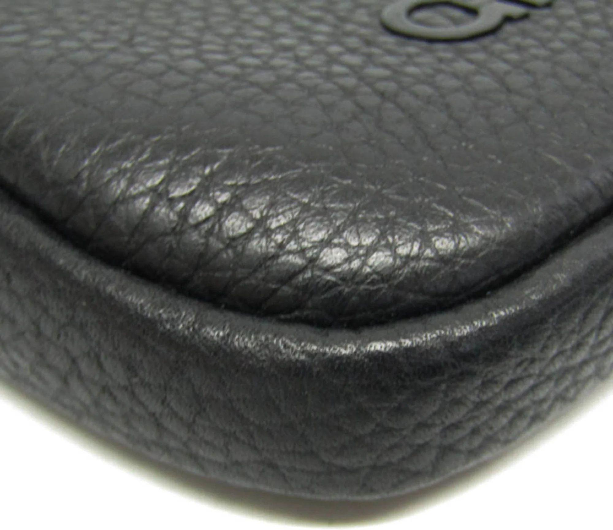 Salvatore Ferragamo Leather Pouch reacondicionado - Reebelo España